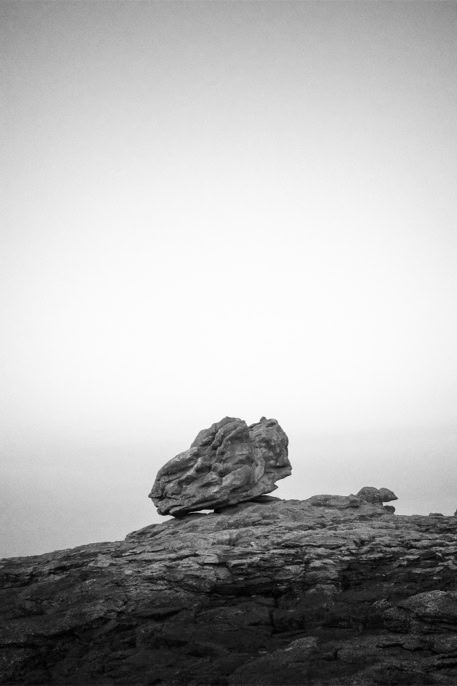 black and white, bretagne, brittany, bw, monochrom, monochrome, noir et blanc, rocher, rock, île de sein