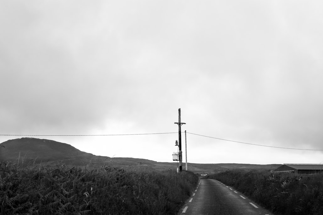 Ireland, Irlande, black and white, bw, kerry, monochrom, monochrome, noir et blanc, oretail photography, road, route, valentia island