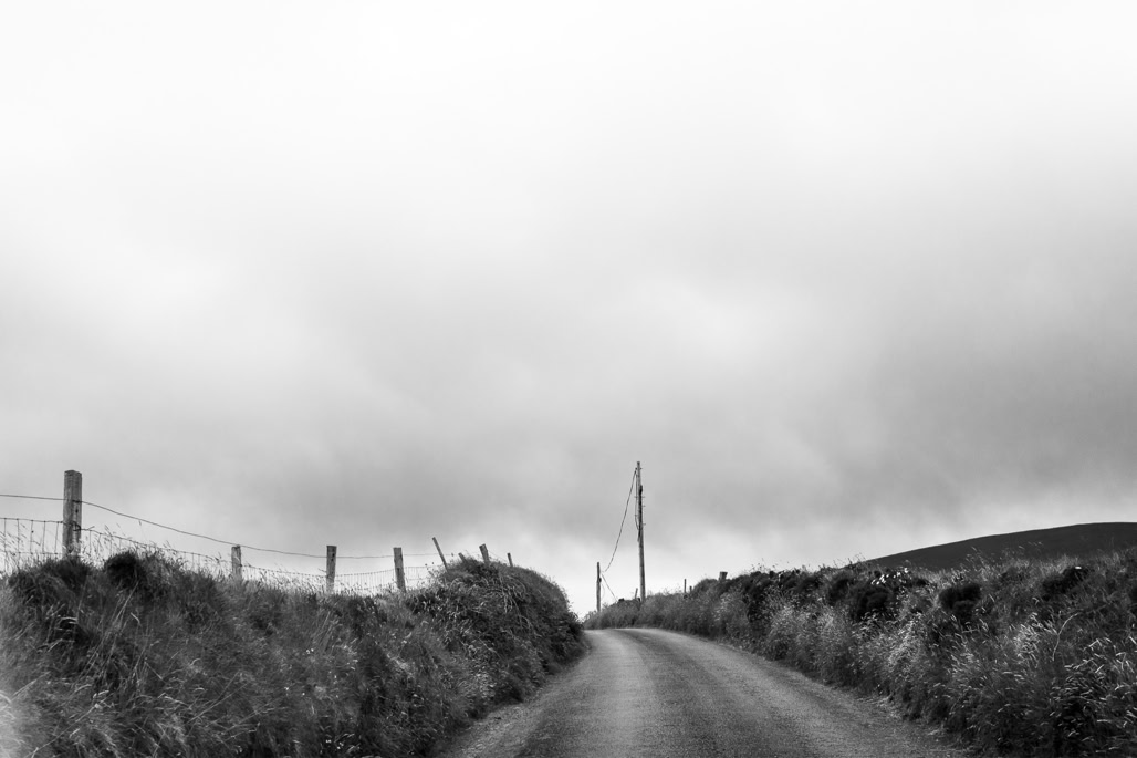 Ireland, Irlande, black and white, bw, kerry, monochrom, monochrome, noir et blanc, oretail photography, road, route