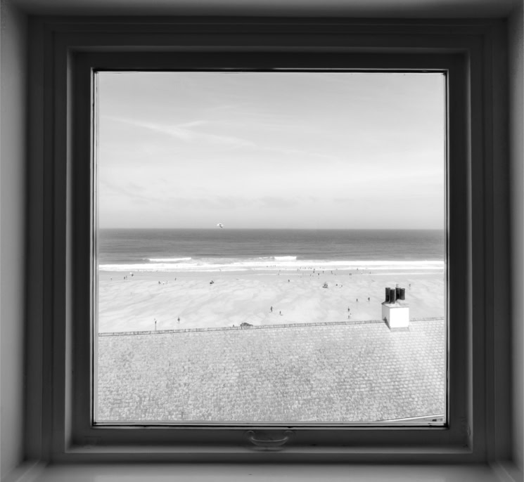 UK, beach, black and white, bw, cornouailles, cornwall, england, fenêtre, monochrom, monochrome, noir et blanc, plage, saint ives, tate museam, united kingdom, window