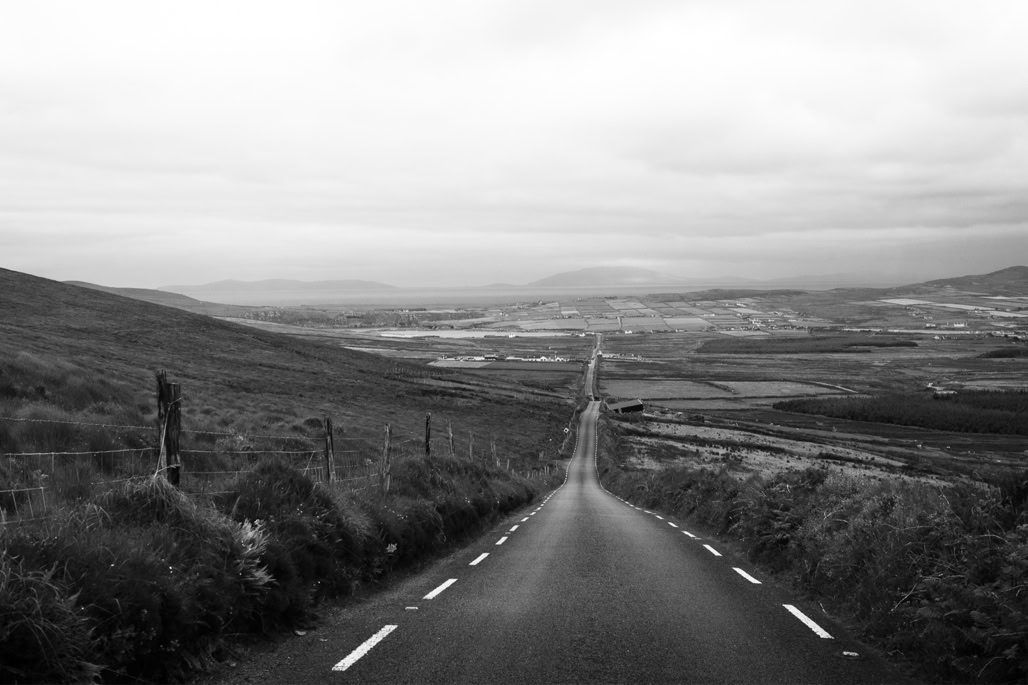 Ireland, Irlande, black and white, bw, kerry, monochrom, monochrome, noir et blanc, oretail photography, road, route