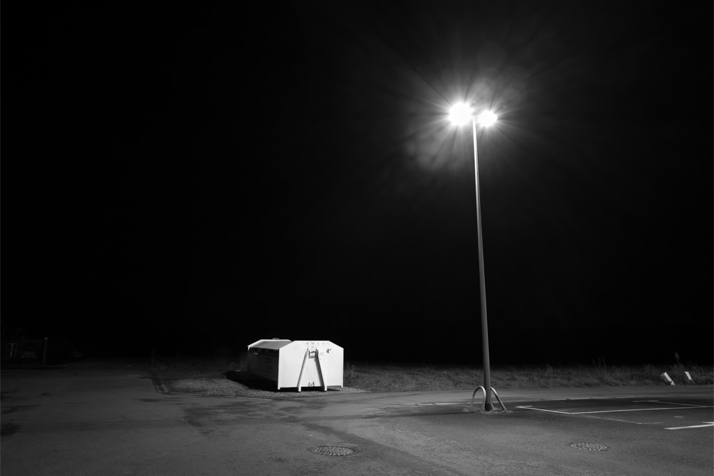 black and white, bretagne, brittany, bw, container, light, lumière, monochrom, monochrome, night, noir et blanc, nuit, parking